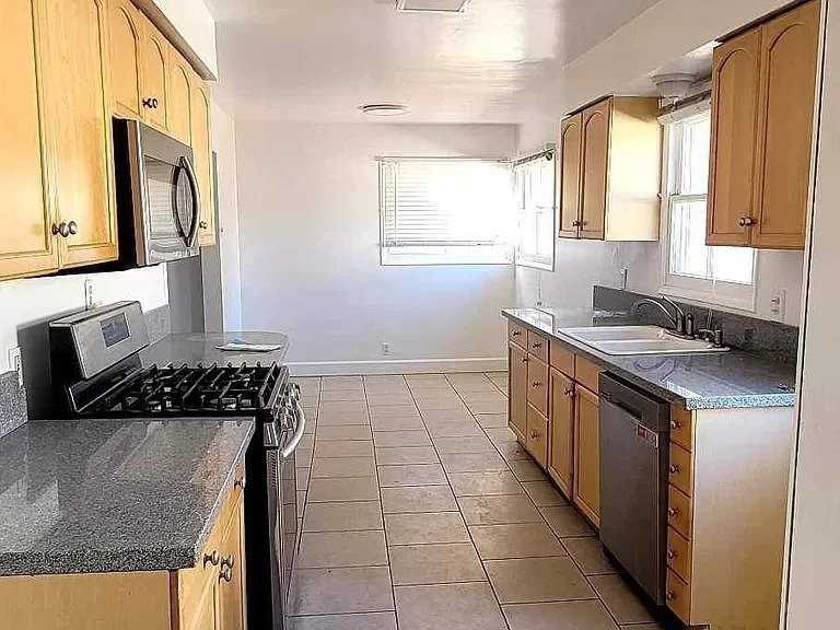 6301 Coronado Ave - Photo 2 of 8