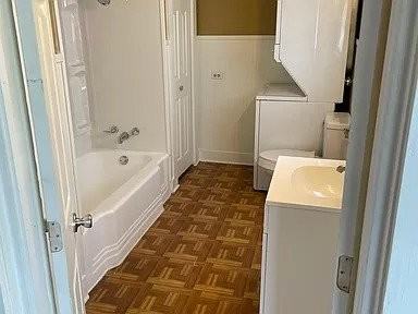 607 Pine St - Photo 3 of 6