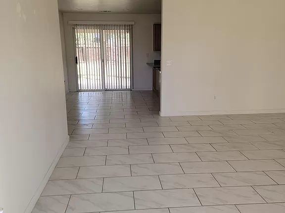 361 Patricia Ave - Photo 3 of 9