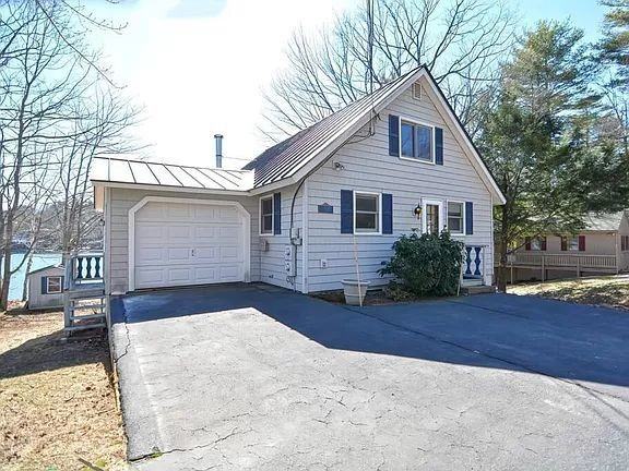 118 Hemlock Dr - Photo 2 of 26