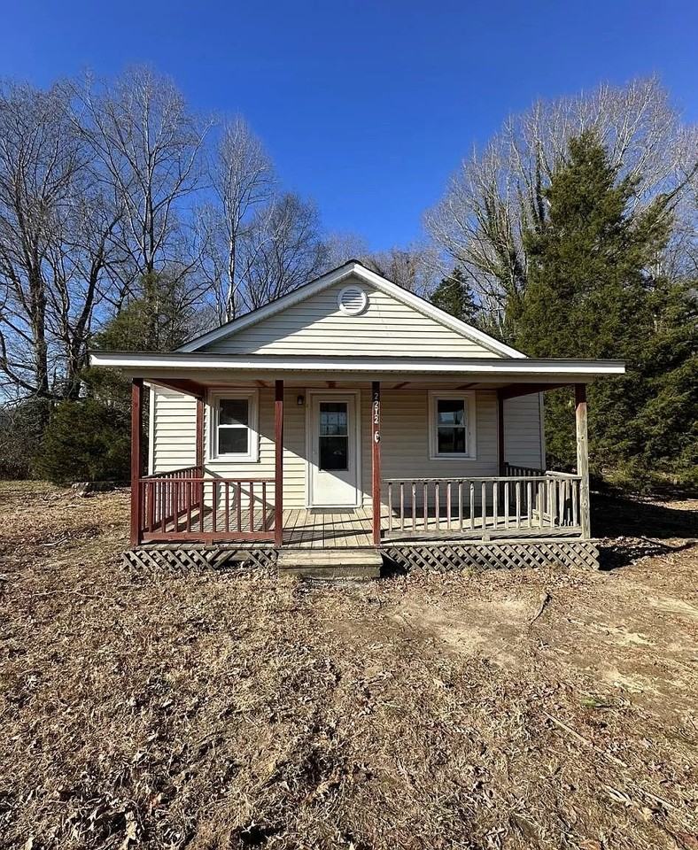 2212 Antioch Rd - Photo 2 of 15