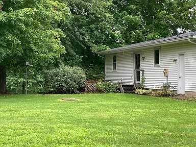 4650 Beard Rd - Photo 2 of 9