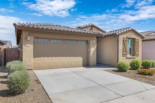 16870 W Las Palmaritas Dr - Photo 3 of 26