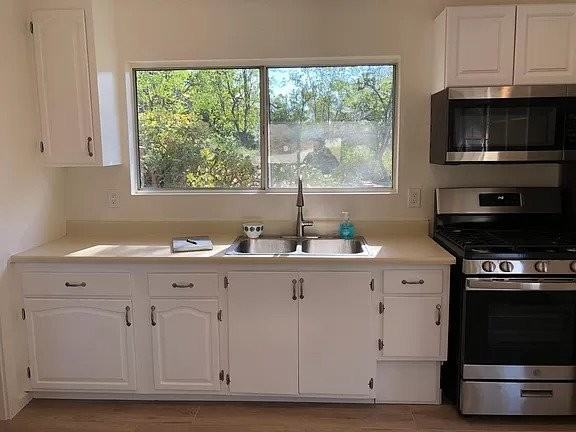 30452 Terrace View Ln - Photo 2 of 5