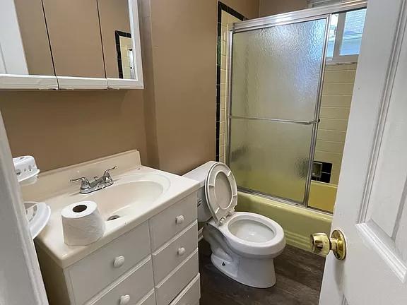 1317 Louisiana Ave - Photo 3 of 5