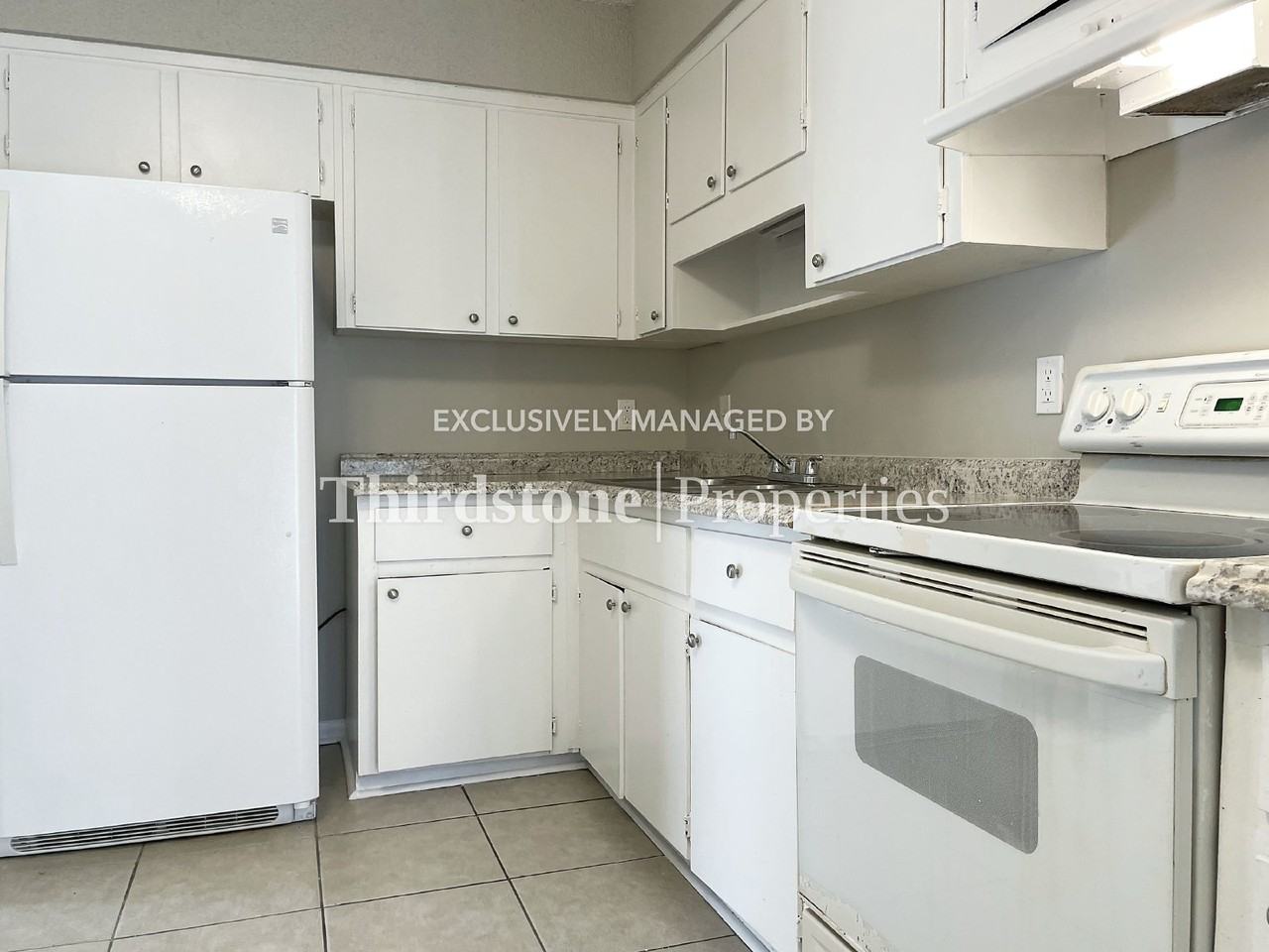 8124 San Jose Manor Dr E #4 - Photo 4 of 14