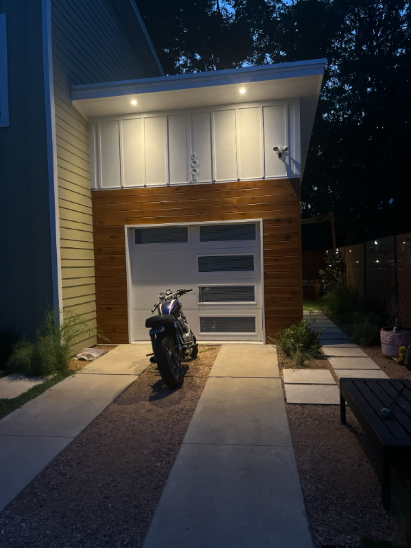 800 Valdez St #B - Photo 2 of 39