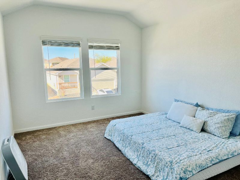 13942 Reservoir Dr - Photo 3 of 14