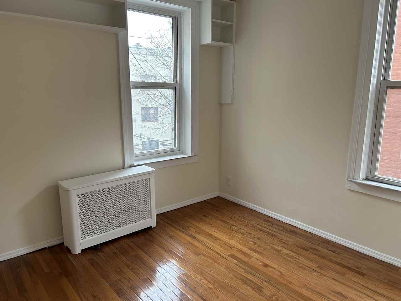 34-38 34 ST - Photo 2 of 4