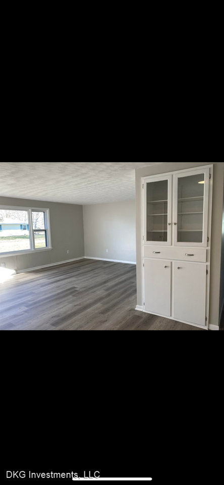 1427 Garr St - Photo 3 of 6