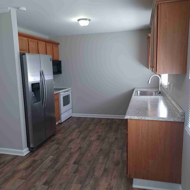 3635 W Hundred Rd Chester Va - Photo 3 of 18