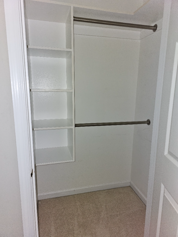 42745 Center St - Photo 3 of 6