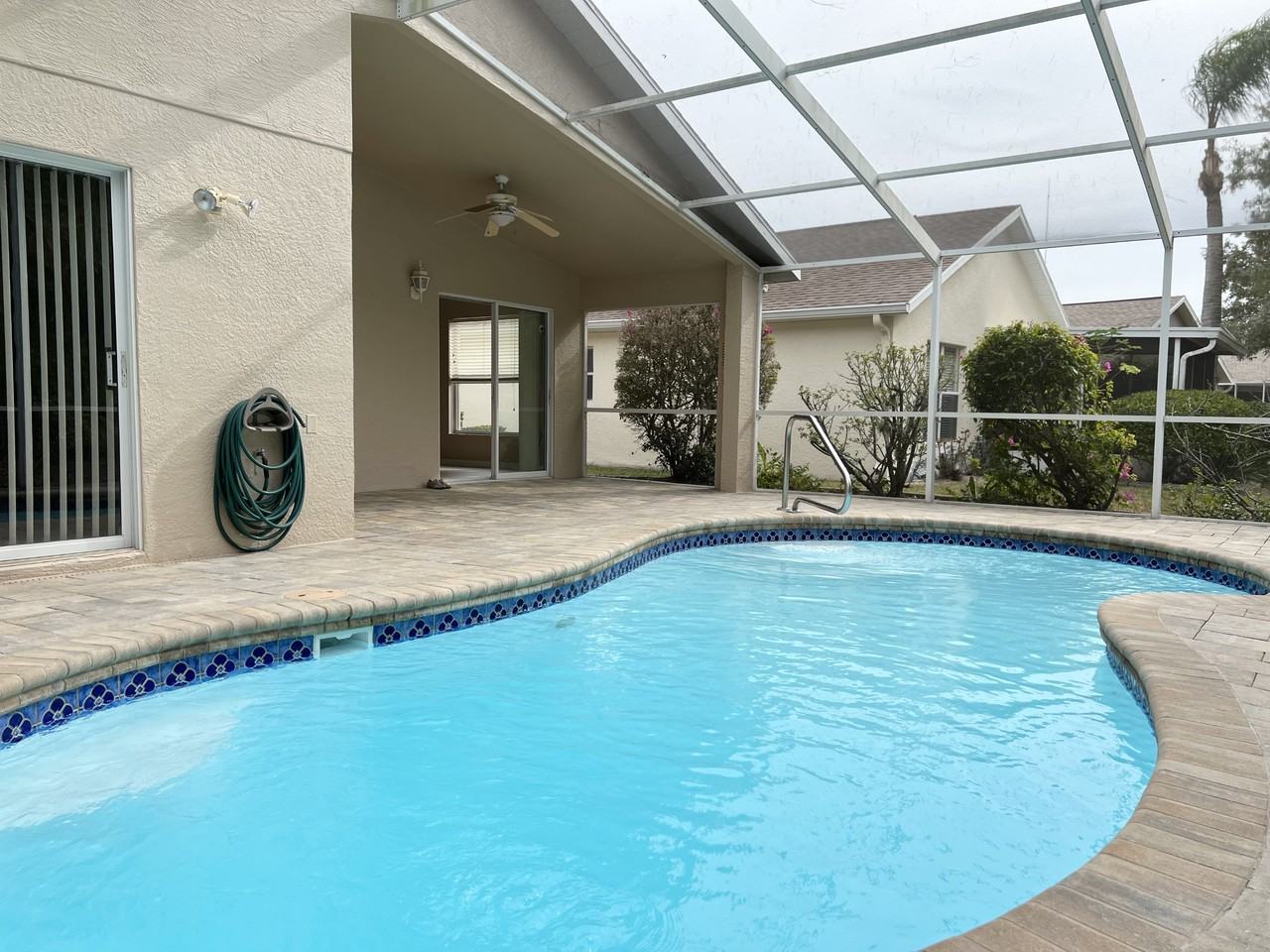 2843 Wood Pointe Dr #NA - Photo 2 of 13