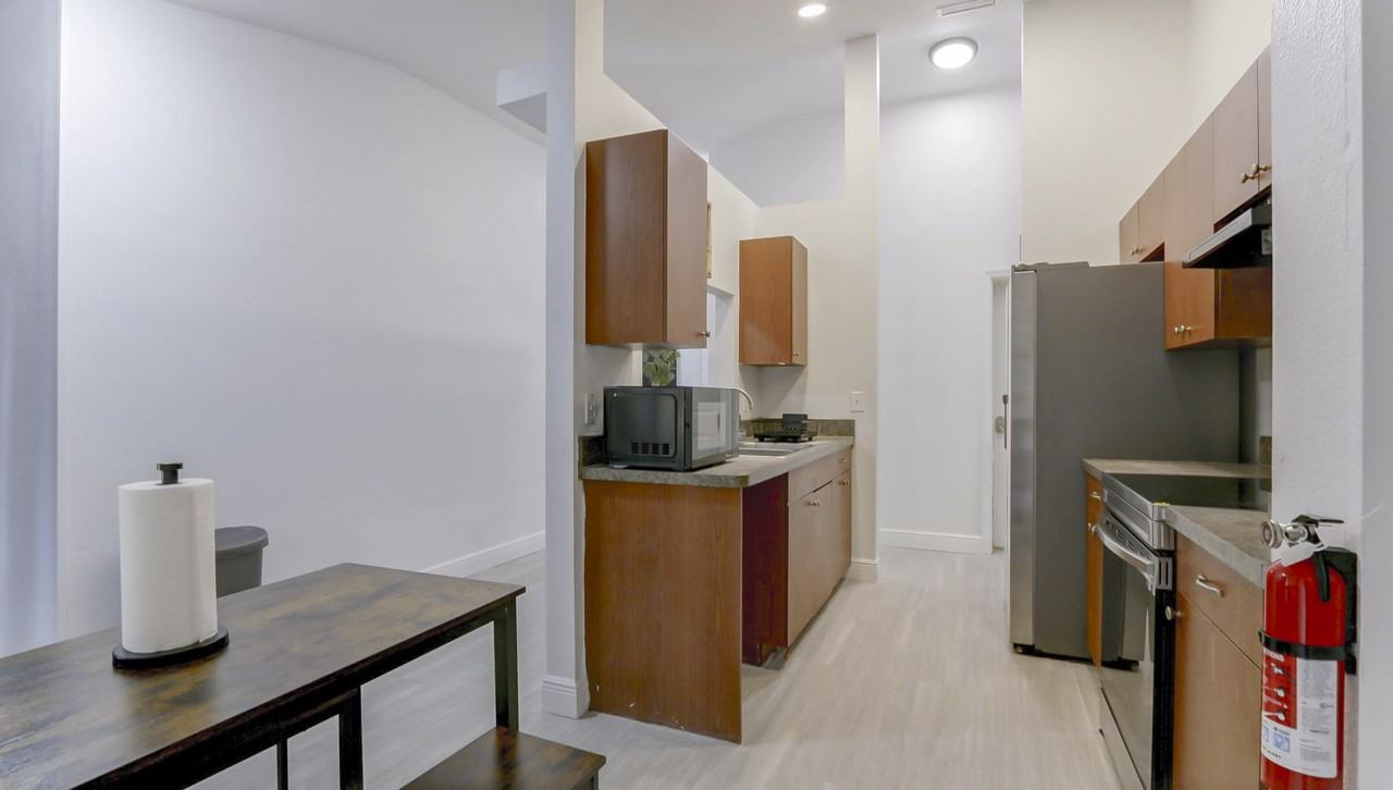 E Mohawk Ave - Photo 3 of 15