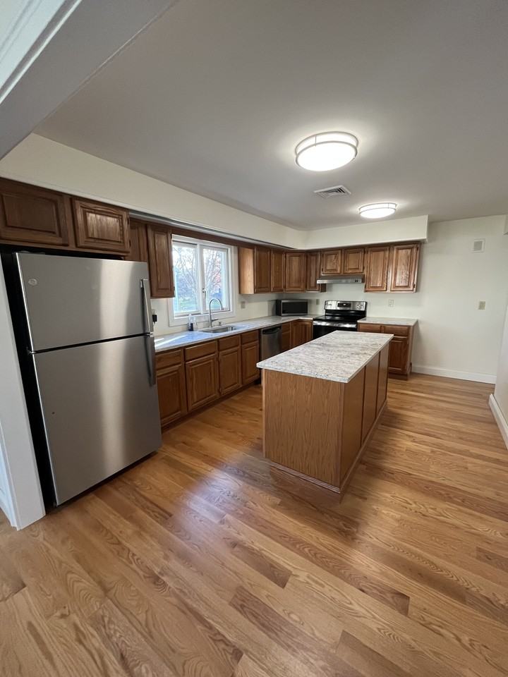 11 Whaley Street - Photo 2 of 19