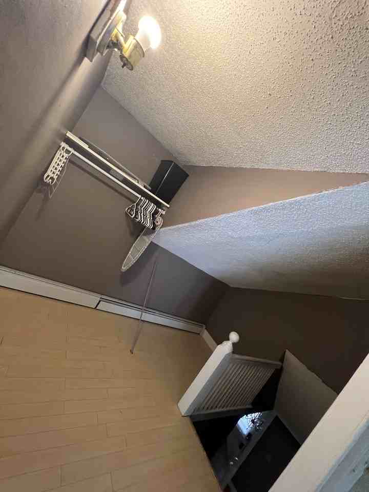 131 River Rd #B - Photo 3 of 8