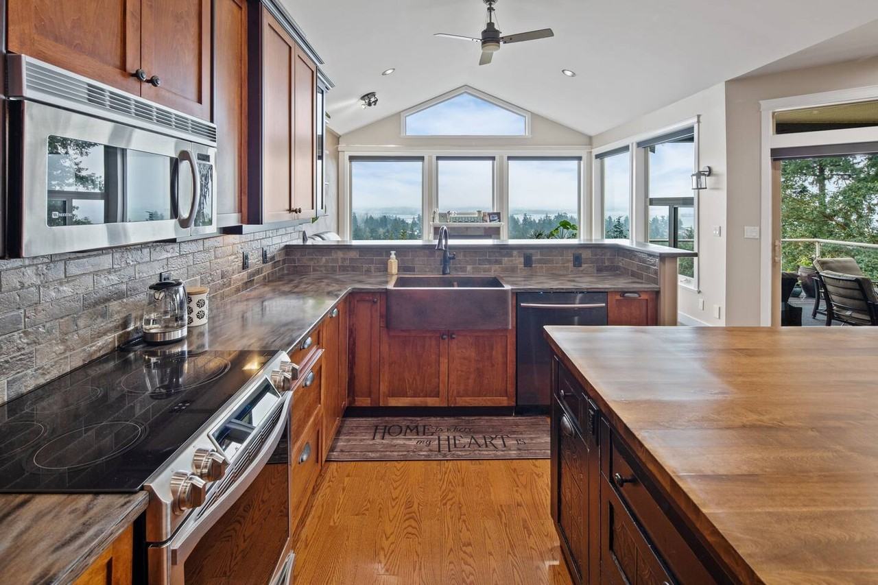 Houses for Rent In Colwood, BC Rentals Available Zumper