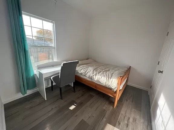 6714 30th St - Photo 3 of 7