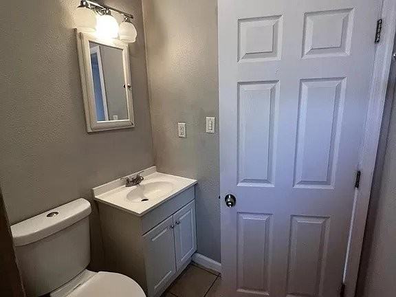 1034 S Palm Ave - Photo 2 of 11