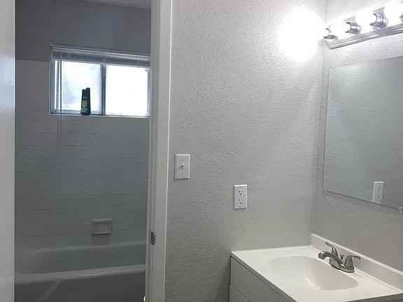7414 Singing Brook Dr - Photo 3 of 10