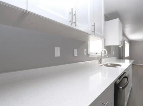 216 Adam St - Photo 3 of 12