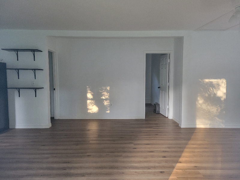 509 N Henry St #B - Photo 3 of 4