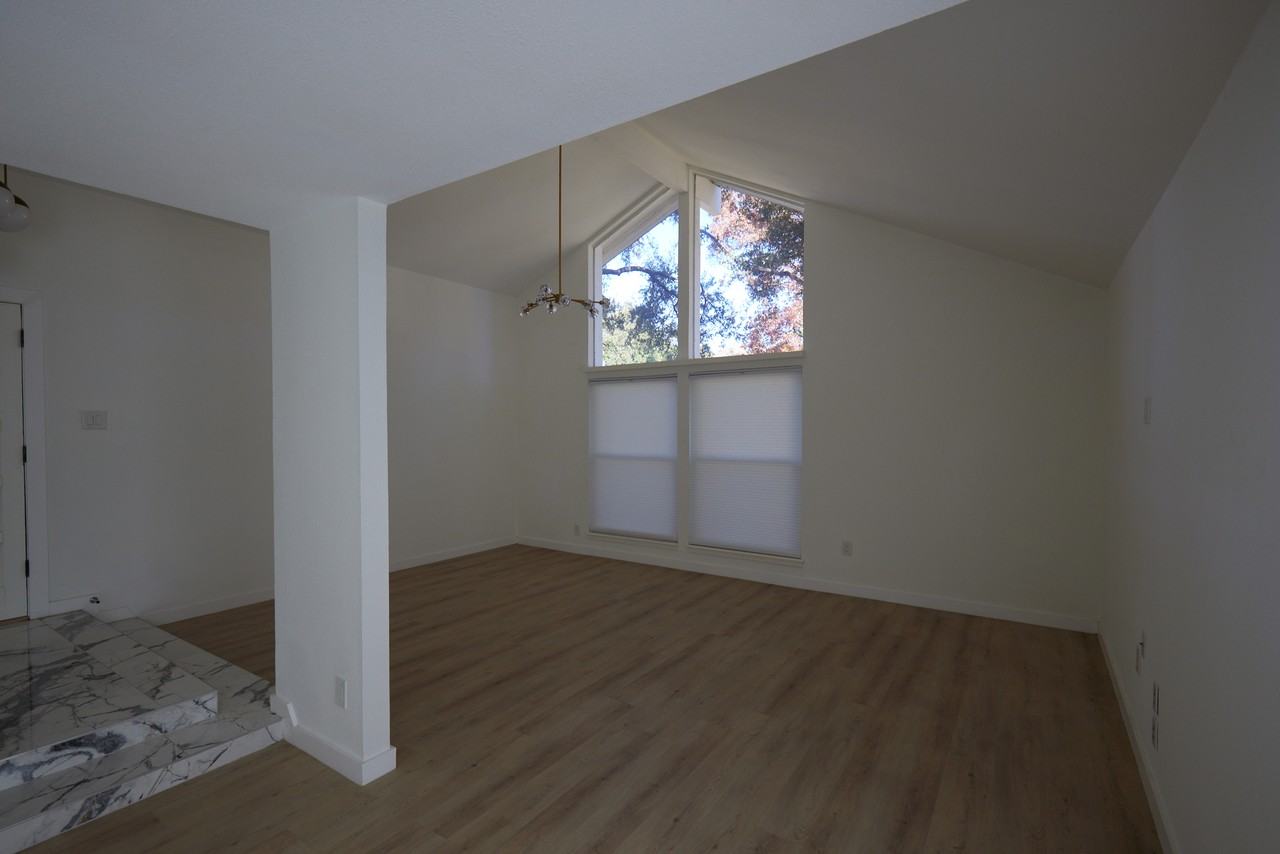 1A Florence Rd #1 - Photo 3 of 20
