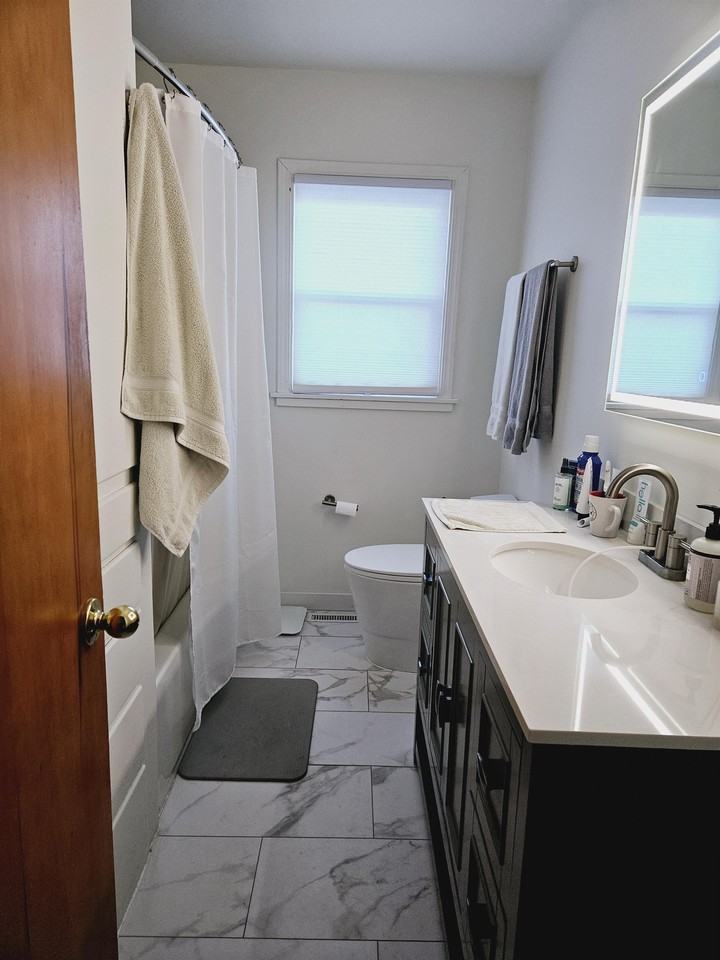 2234 W Elm Ave #1 - Photo 6 of 7