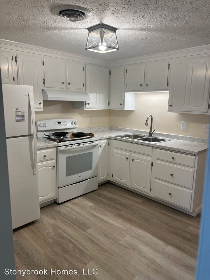 202 Mulberry Street - Photo 2 of 10