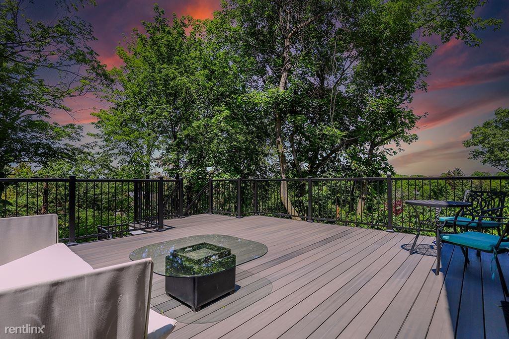 117 Mount Vernon St - Photo 3 of 31