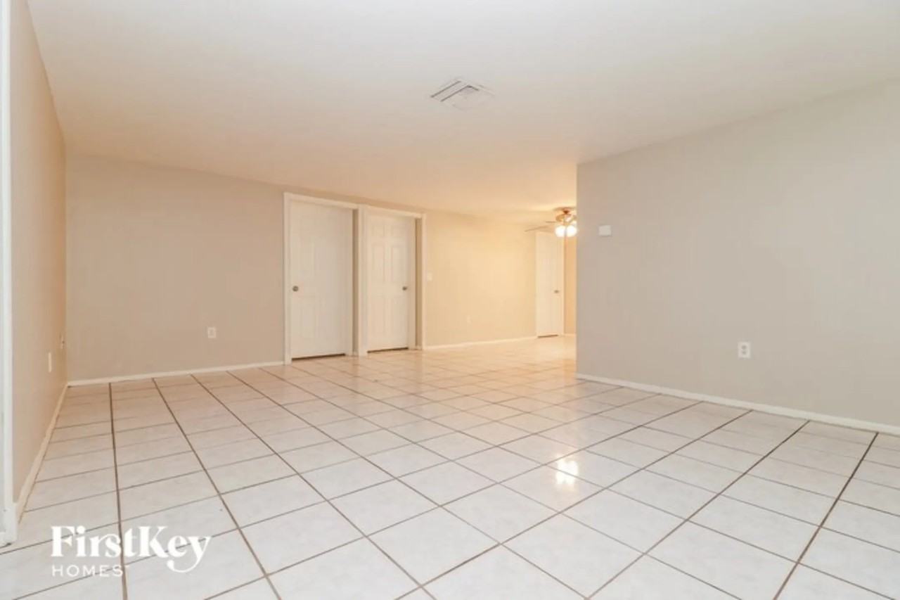 11225 Nome Ave - Photo 2 of 12