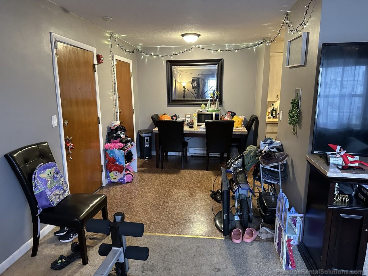 Lincoln St #11 - Photo 3 of 17