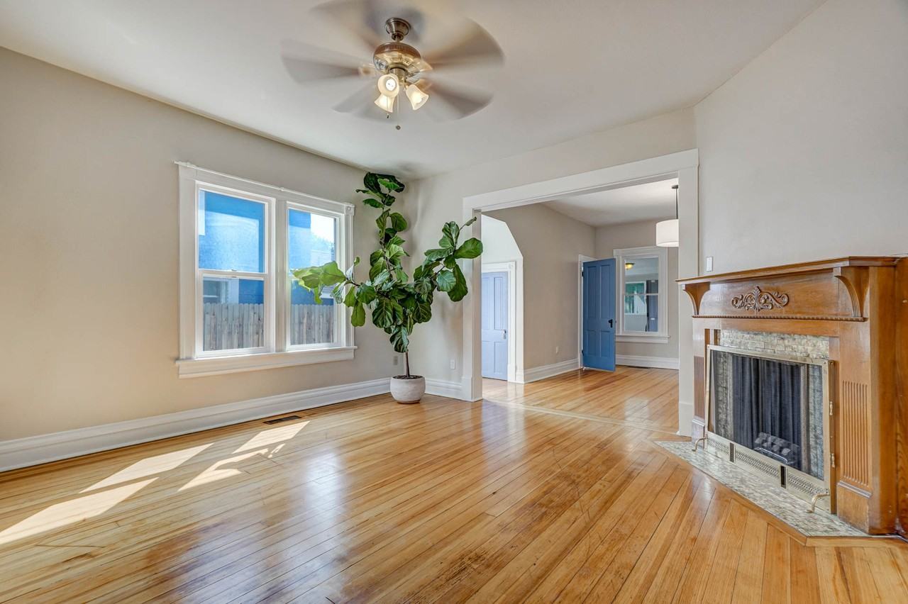 14 N Walnut St #1 - Photo 4 of 11