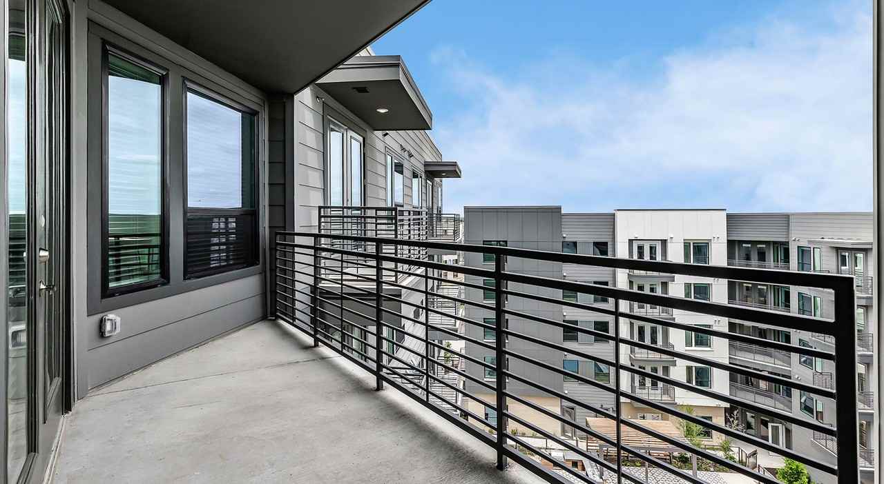 6508 E Riverside Dr #A0-5 - Photo 2 of 27