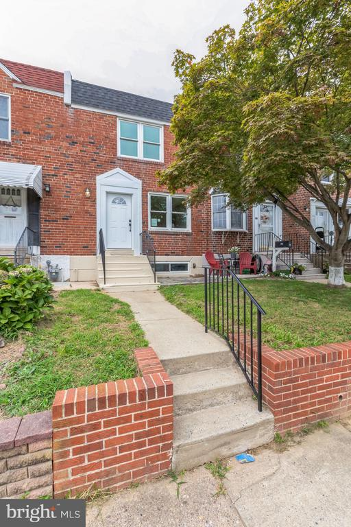 259 Bungalow Ave - Photo 2 of 22
