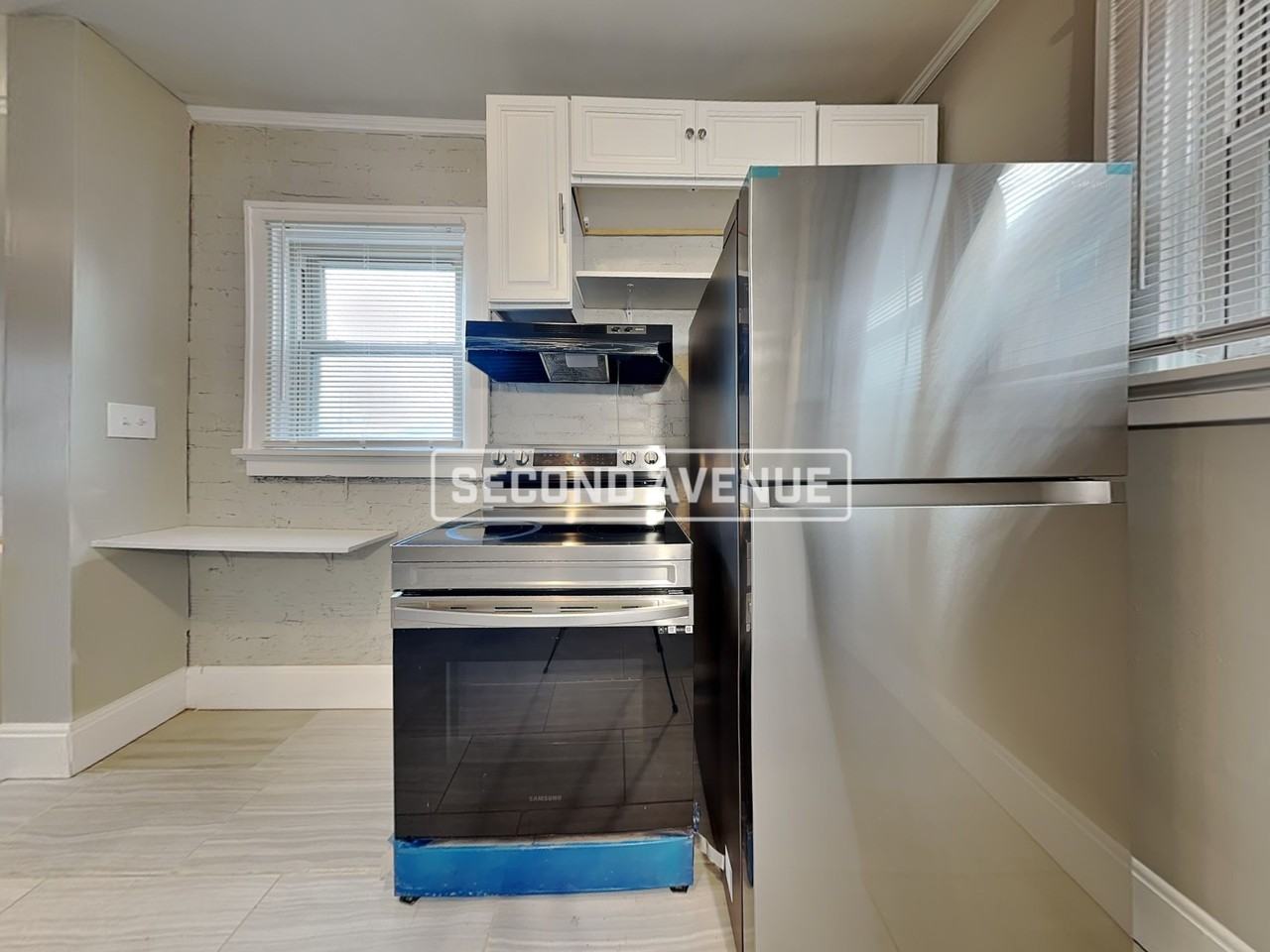 1804 Waltham Ave - Photo 7 of 19