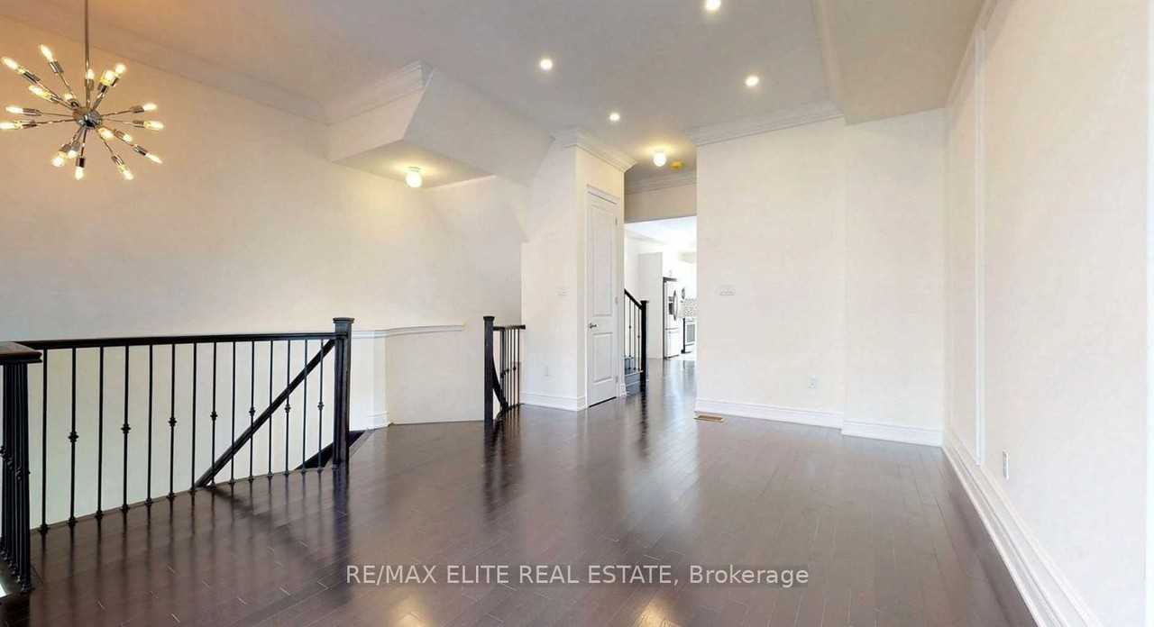 23 Latchford Lane #None - Photo 2 of 6