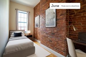 featured image of 148 Grove St #B