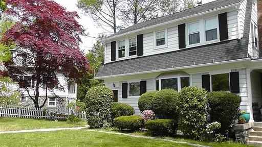 215 Glen Ave - Photo 3 of 31