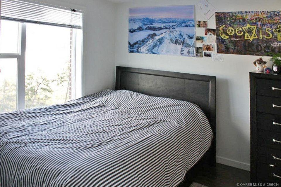 935 Academy Way #309 - Photo 3 of 6