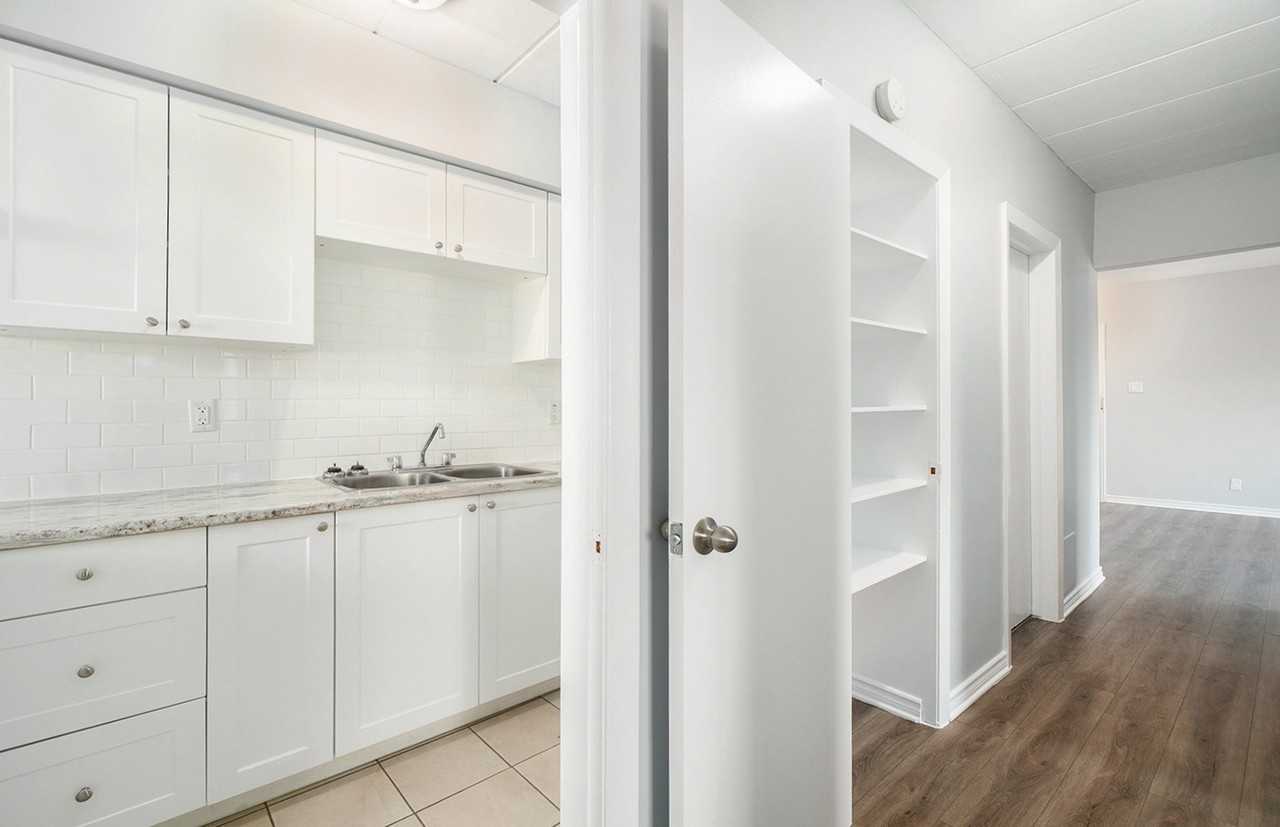 1951 Carling Avenue #7 - Photo 4 of 15