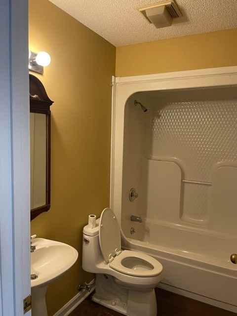 230 Lake Pointe Dr - Photo 3 of 23