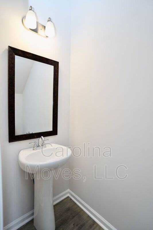 133 Clingstone Trl - Photo 2 of 16