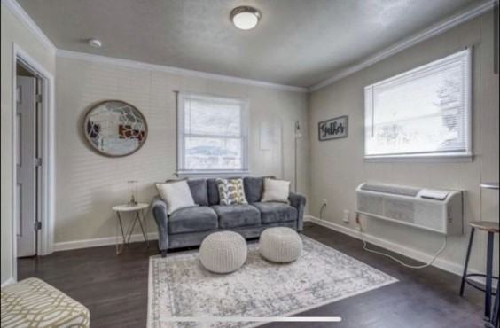 3140 Parkdale Rd - Photo 3 of 9