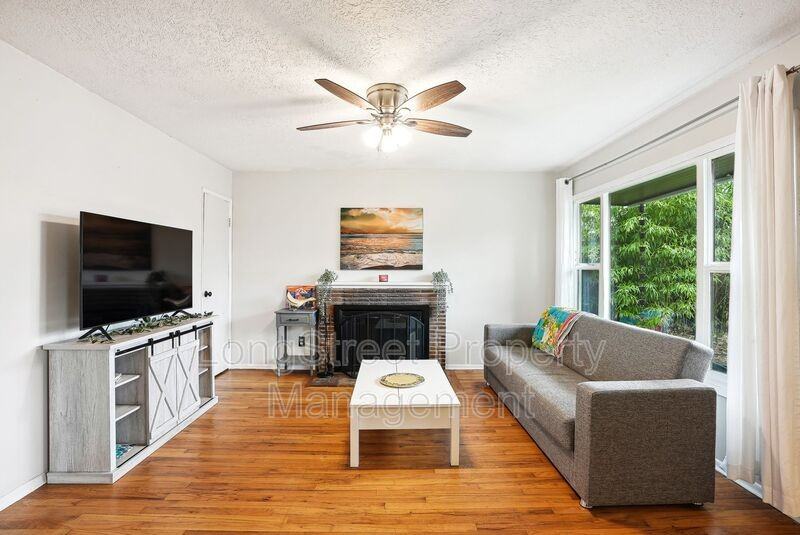 3517 Se 67th Ave - Photo 6 of 31