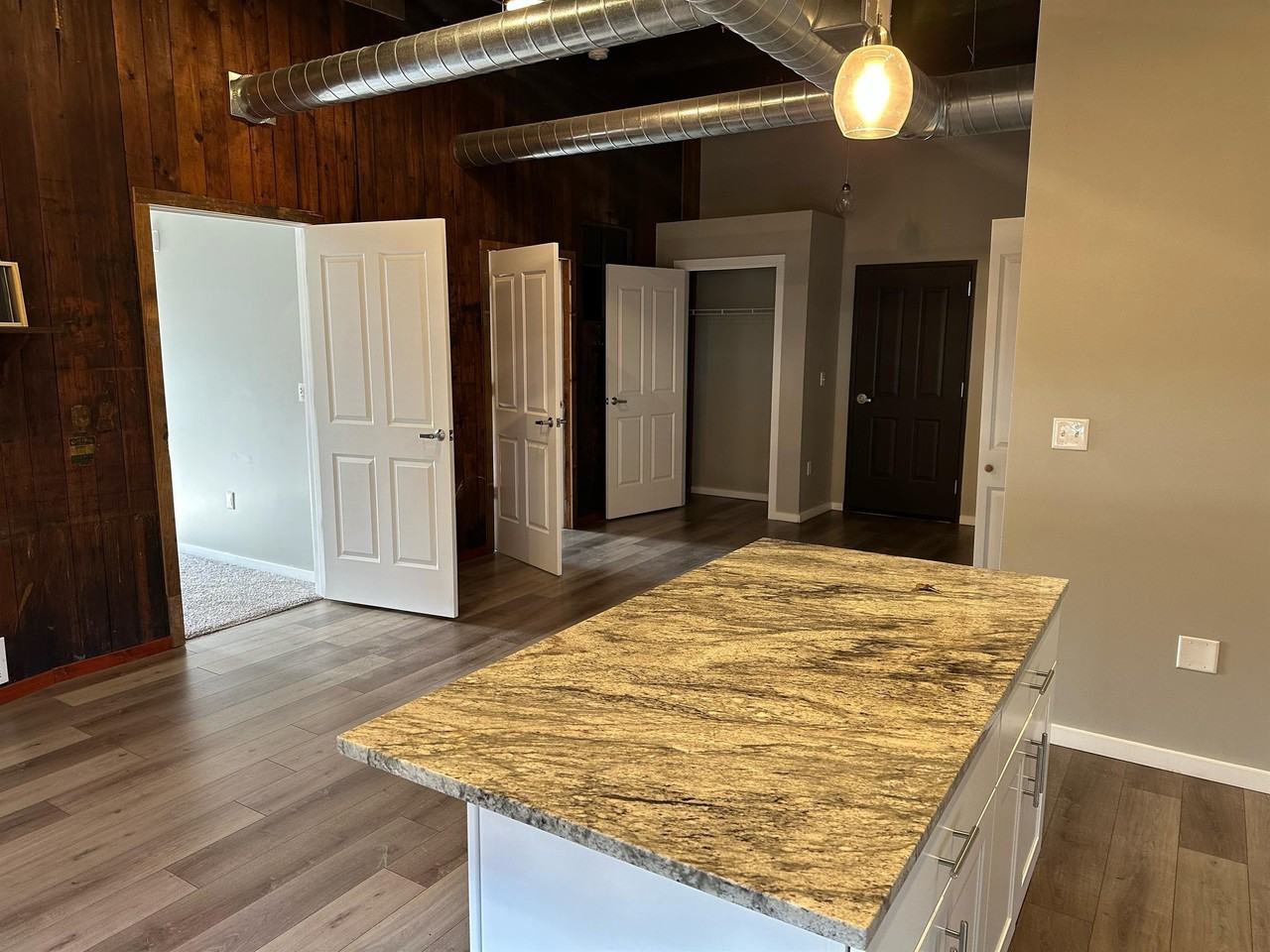 Blaul Lofts Apartments 425 Valley St, Burlington, IA 52601 Zumper