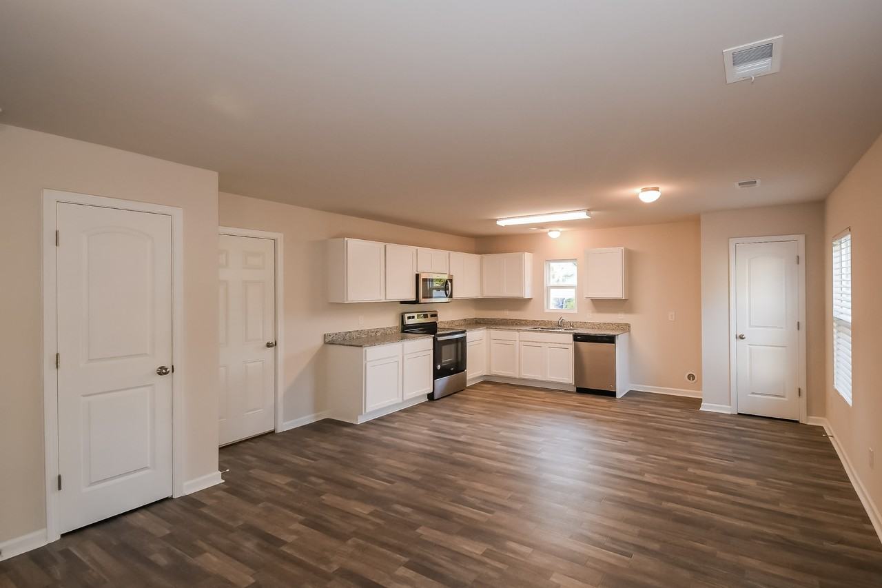 222 Saddle Brooke Trce - Photo 6 of 27