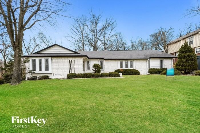 612 Morewood Ct - Photo 2 of 16