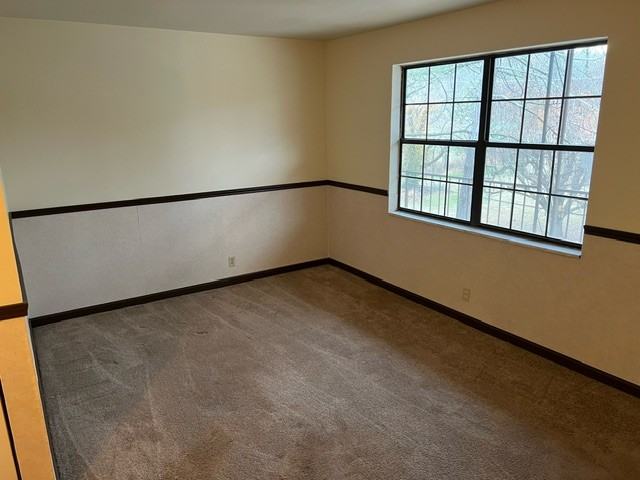 1616 Speaker Rd - Photo 3 of 8