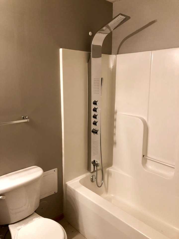 1612 Sauk Rd #2204 - Photo 5 of 8